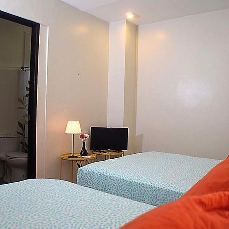 The Guest House Laoag Exterior foto